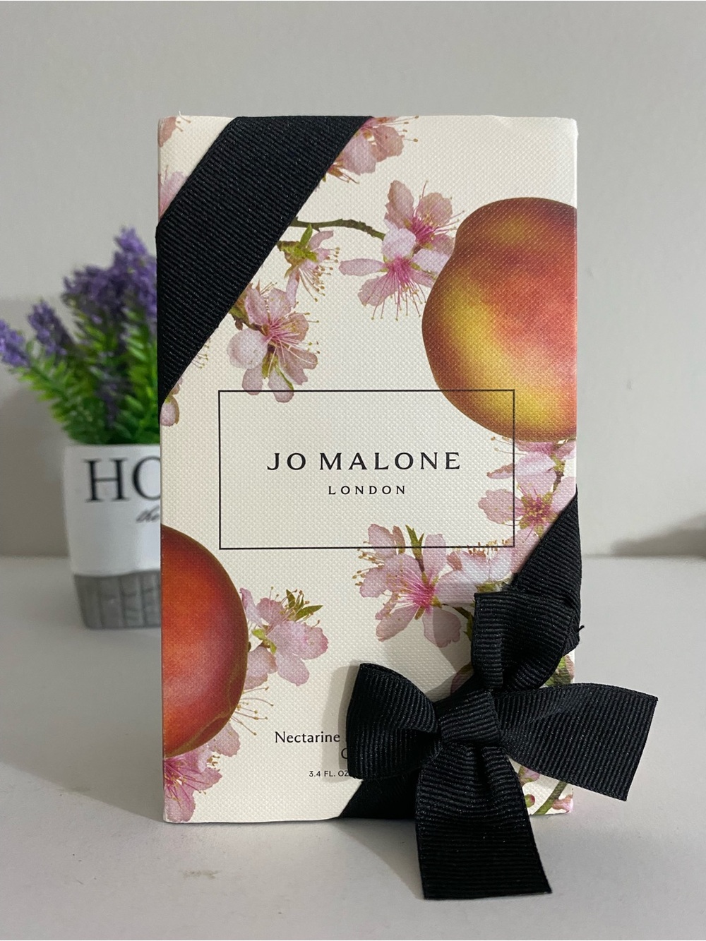 Jo Malone Nectarine Blossom & Honey Cologne, 3.4 OZ / 100 ML, Gift Box